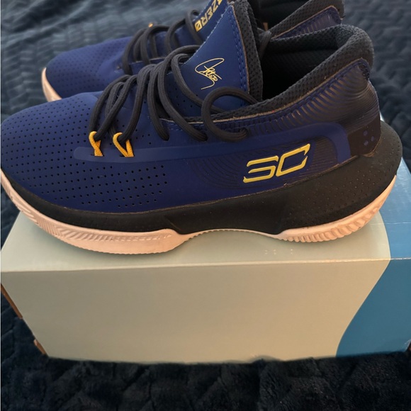 Under Armour 3Zero - Picture 11 of 13